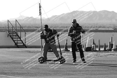 media/Mar-08-2025-TrackXperience (Sat) [[277b597a28]]/1-Around the Pits - Pre Grid/